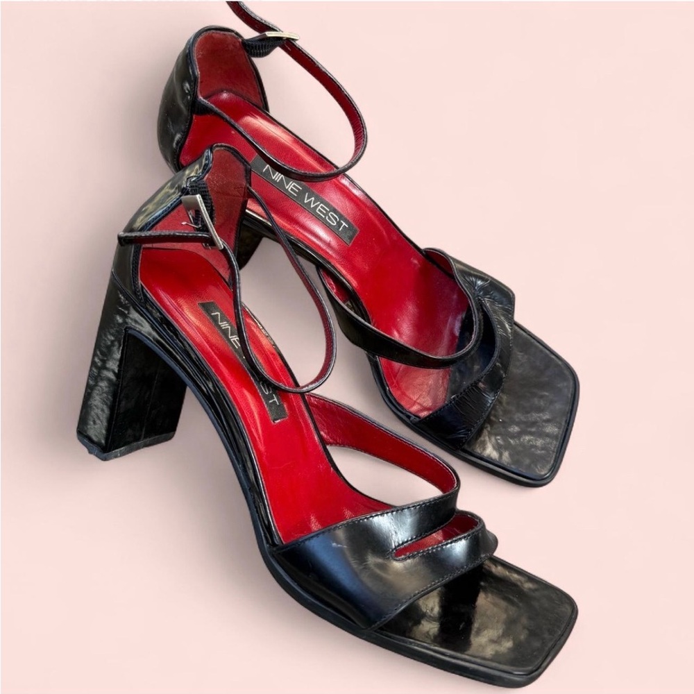 Vintage Nine West Black Strappy Heels